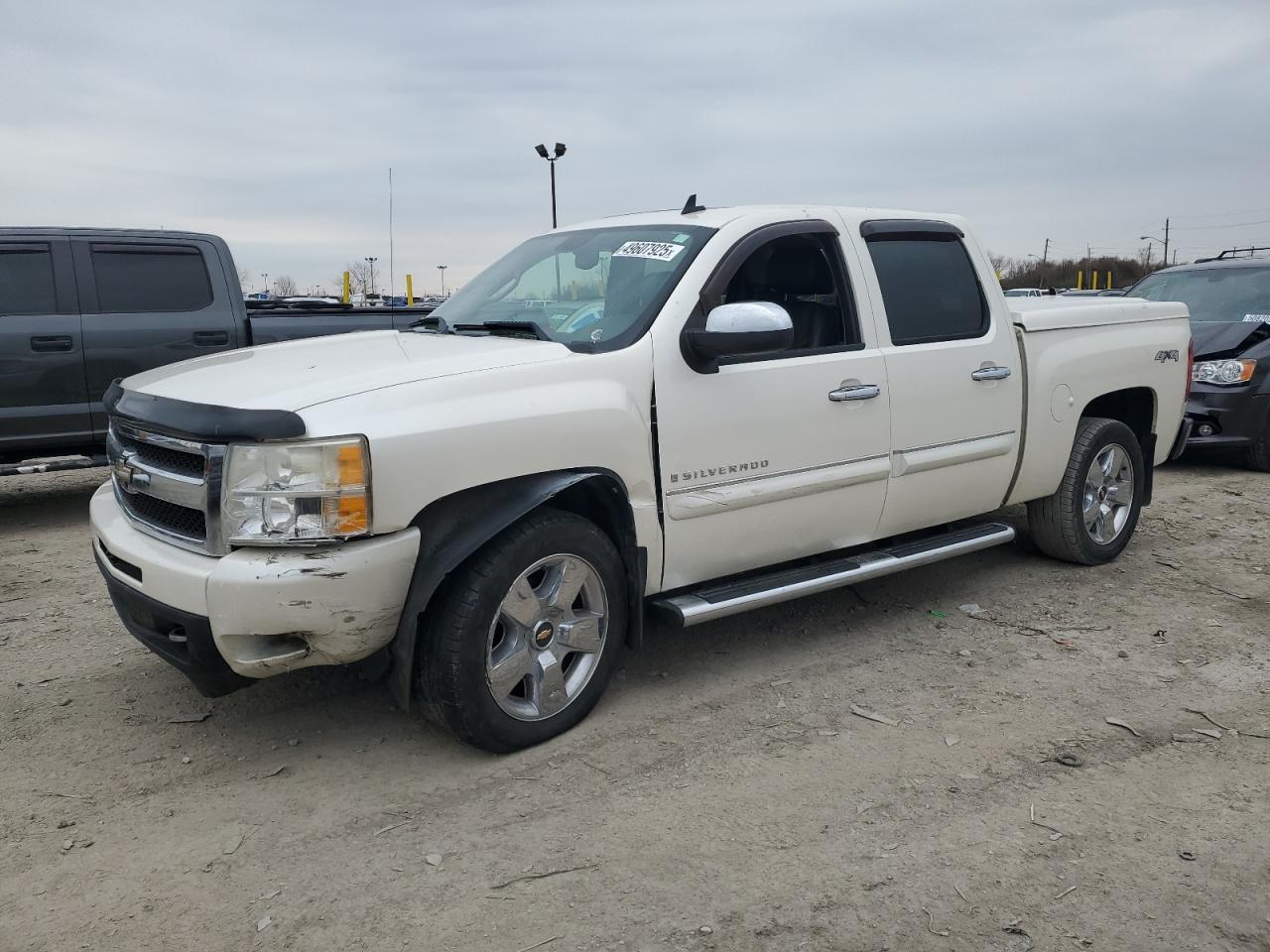 2009 Chevrolet Silverado K1500 for Sale in Indianapolis, IN - Front End
