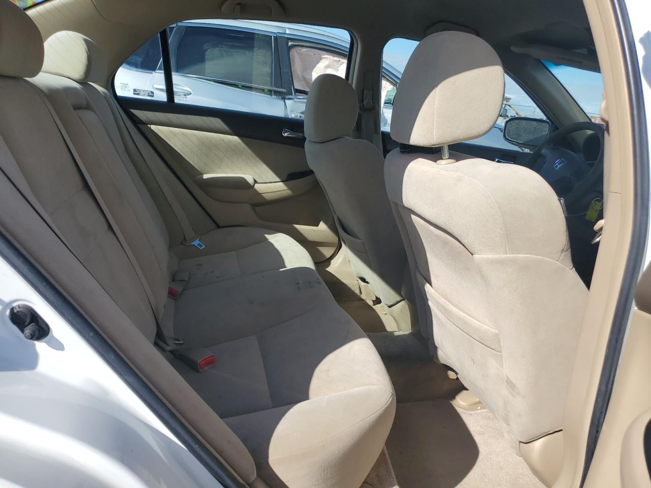 2006 Honda Accord - Image 10