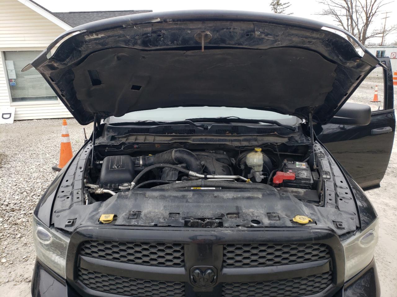 2014 RAM 1500 - Image 11