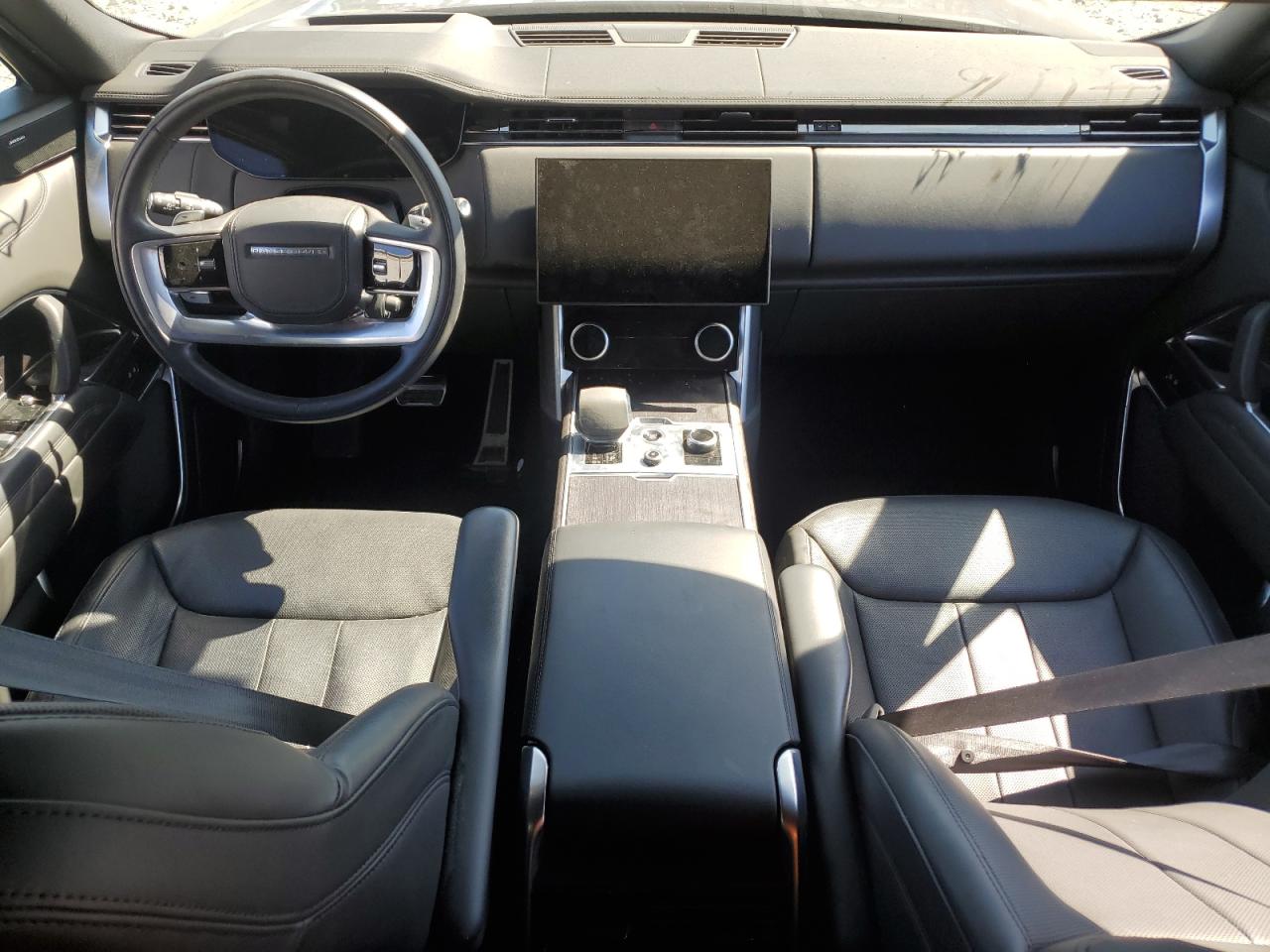 2023 Land Rover Range Rover - Image 8