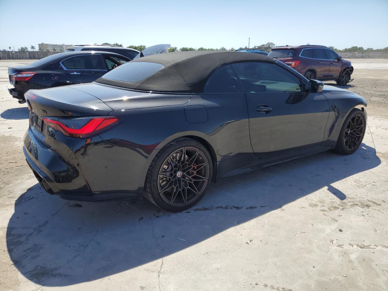 2022 BMW M4 - Image 3