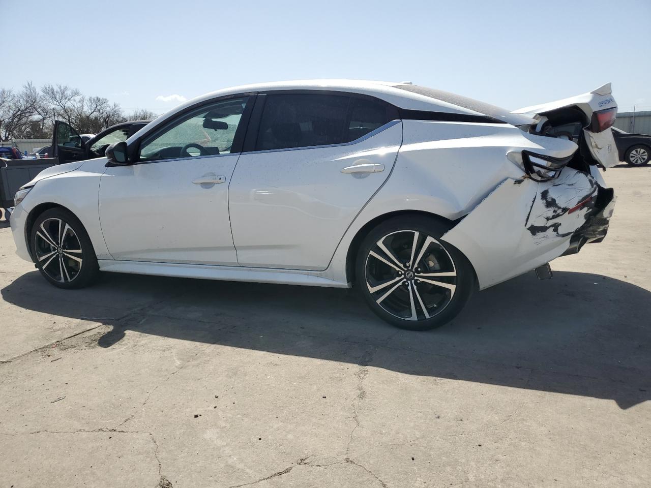 2023 Nissan Sentra - Image 2