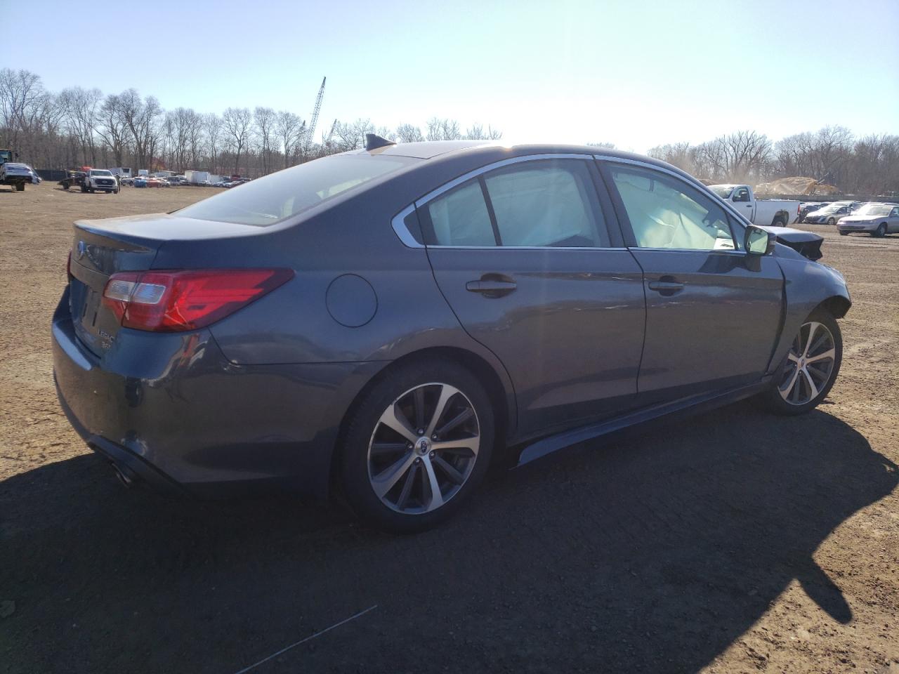 2018 Subaru Legacy - Image 3