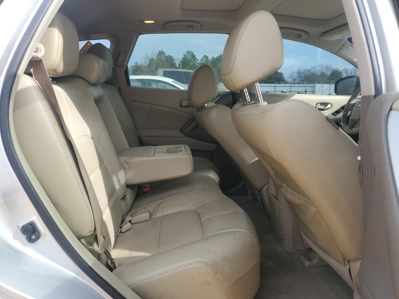 2012 Nissan Murano - Image 12