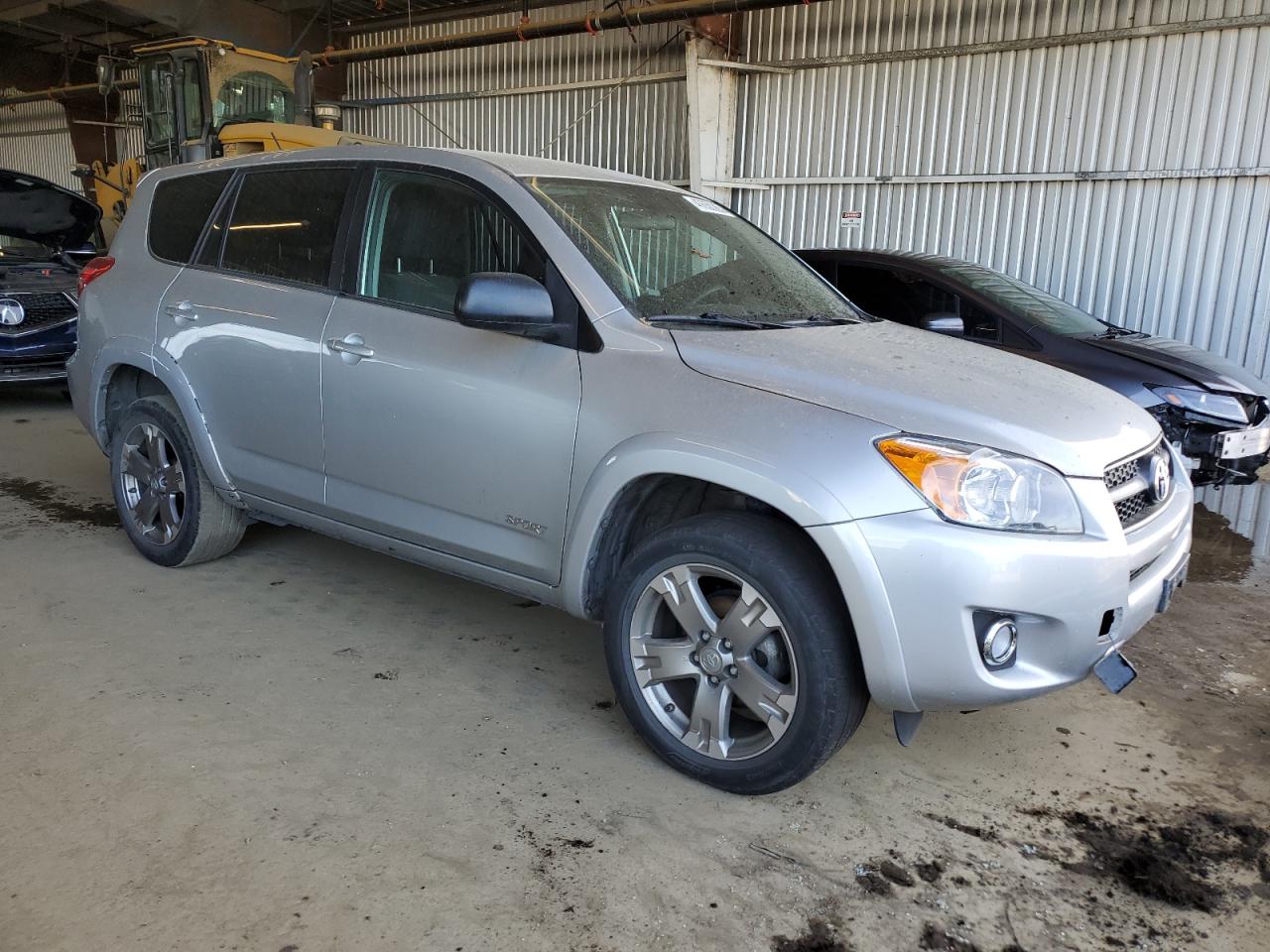 2010 Toyota RAV 4 - Image 4