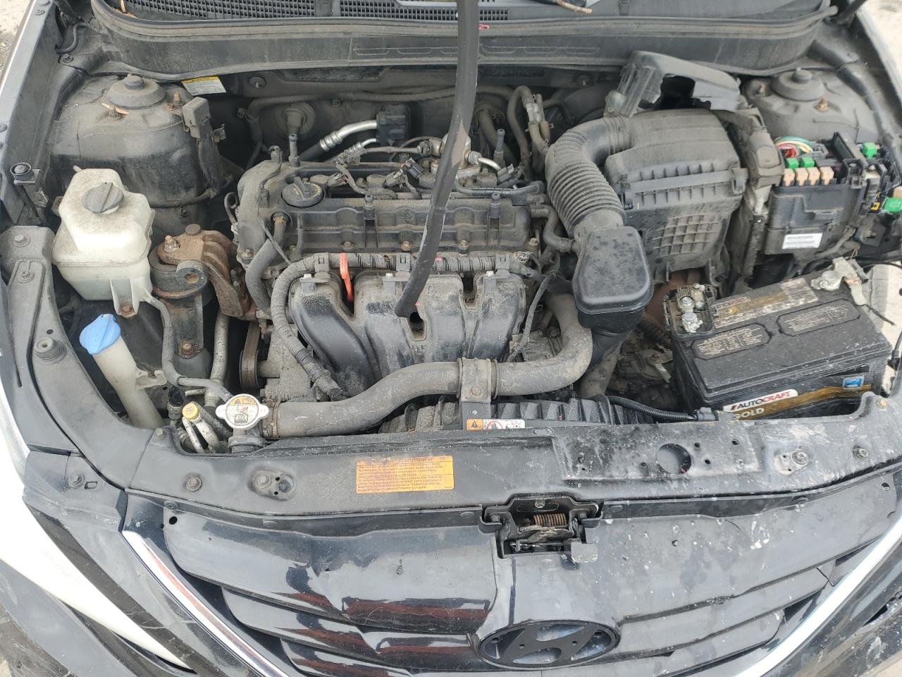 2013 Hyundai Sonata - Image 13