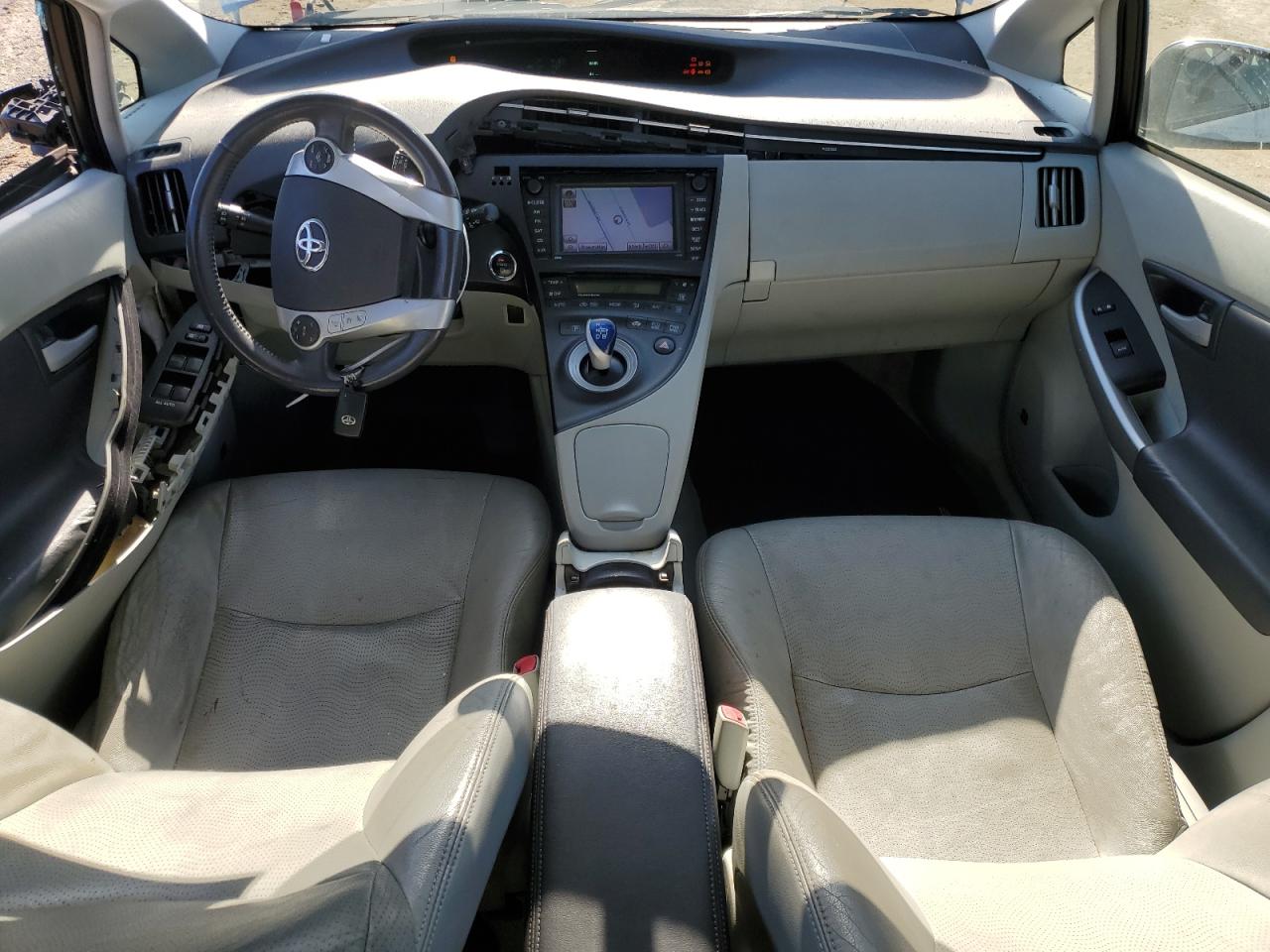2010 Toyota Prius - Image 8