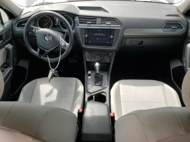  VOLKSWAGEN TIGUAN 2018 Серый