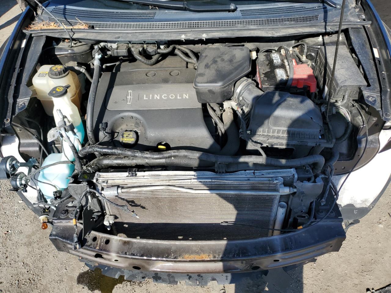 2013 Lincoln MKX - Image 12
