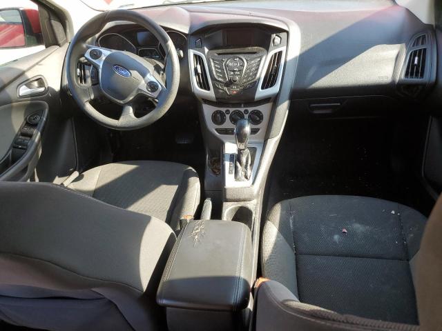 Sedans FORD FOCUS 2014 Red