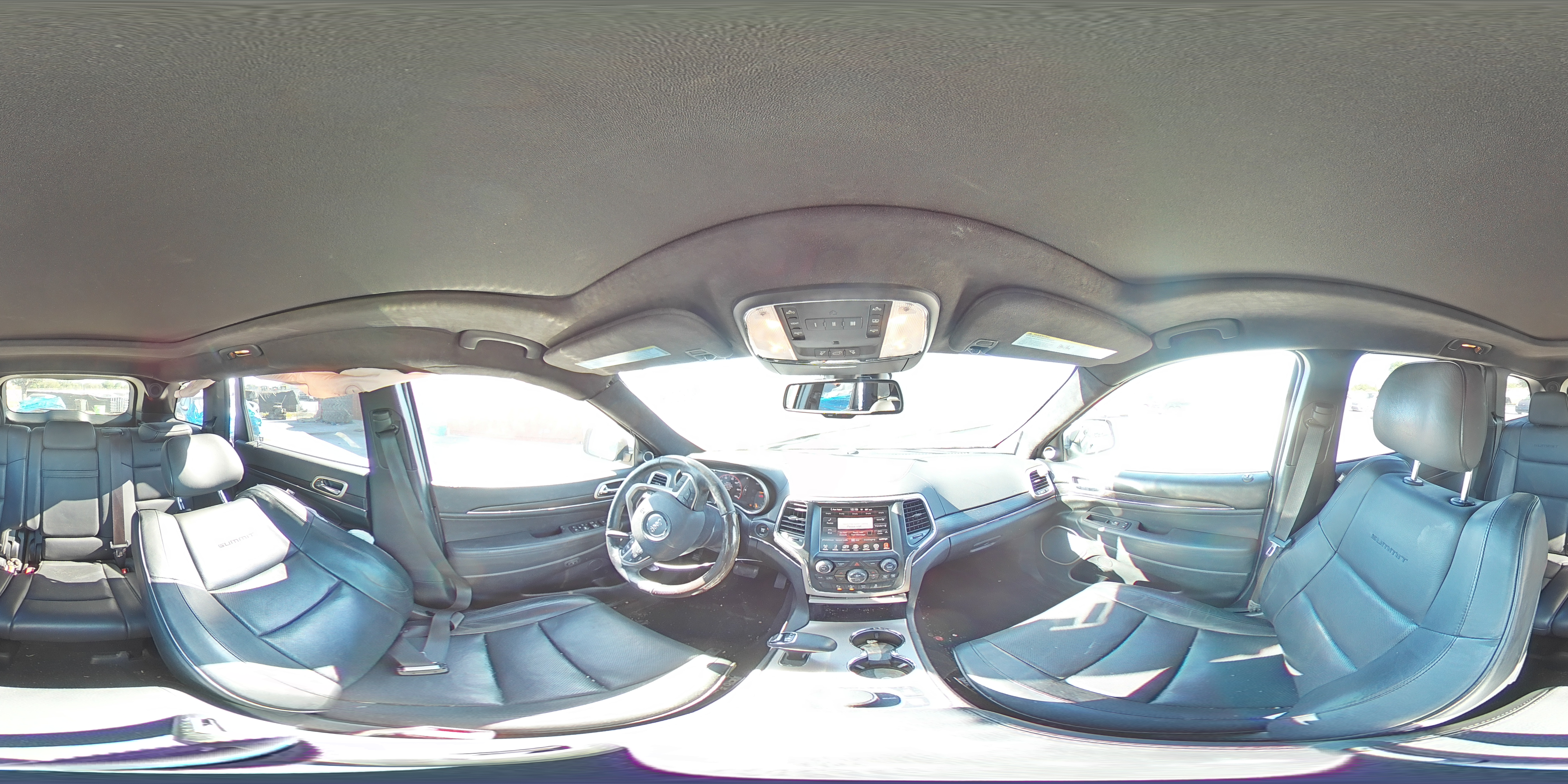 2014 Jeep Grand Cherokee - Image 13