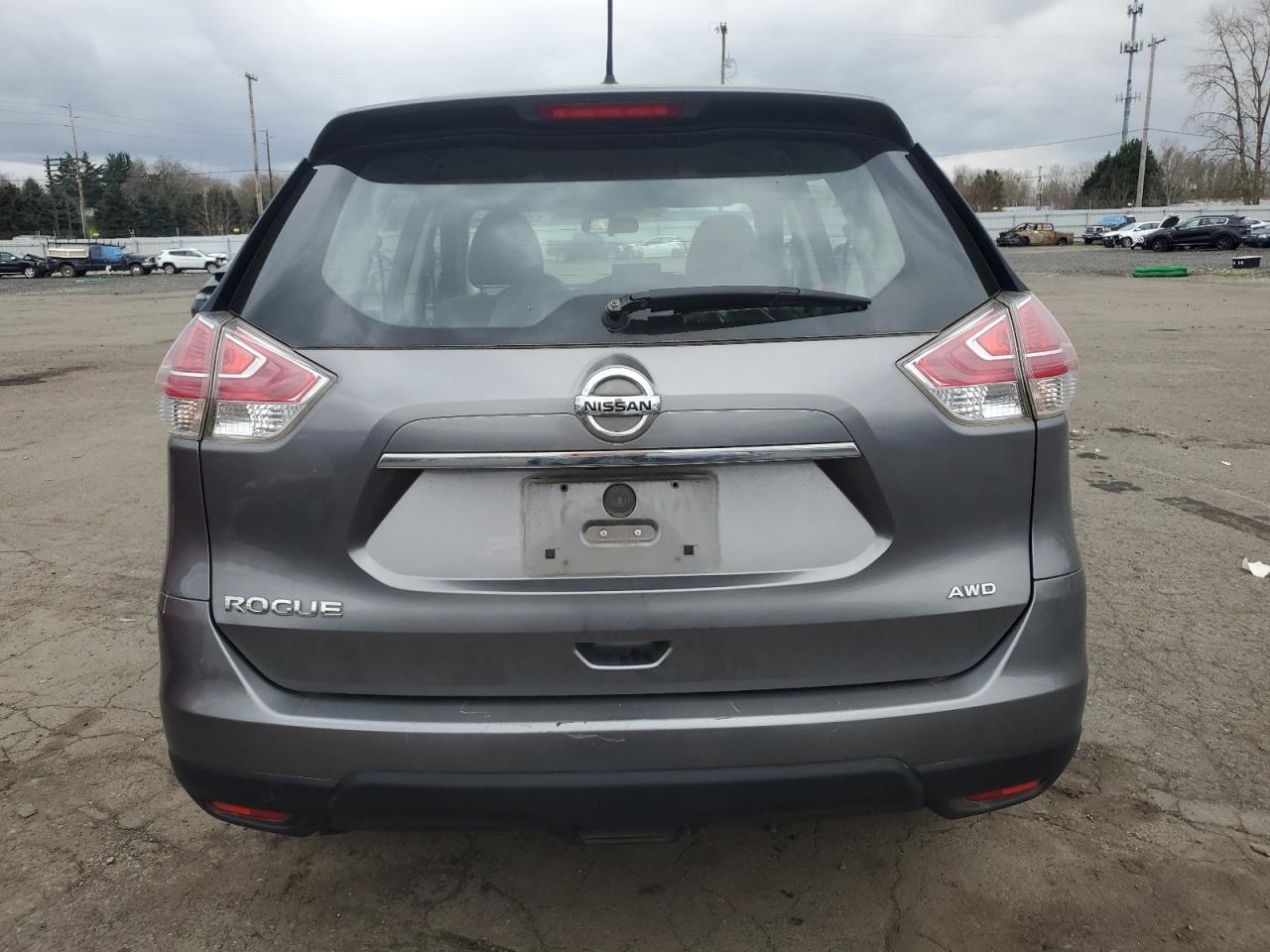 2015 Nissan Rogue - Image 6