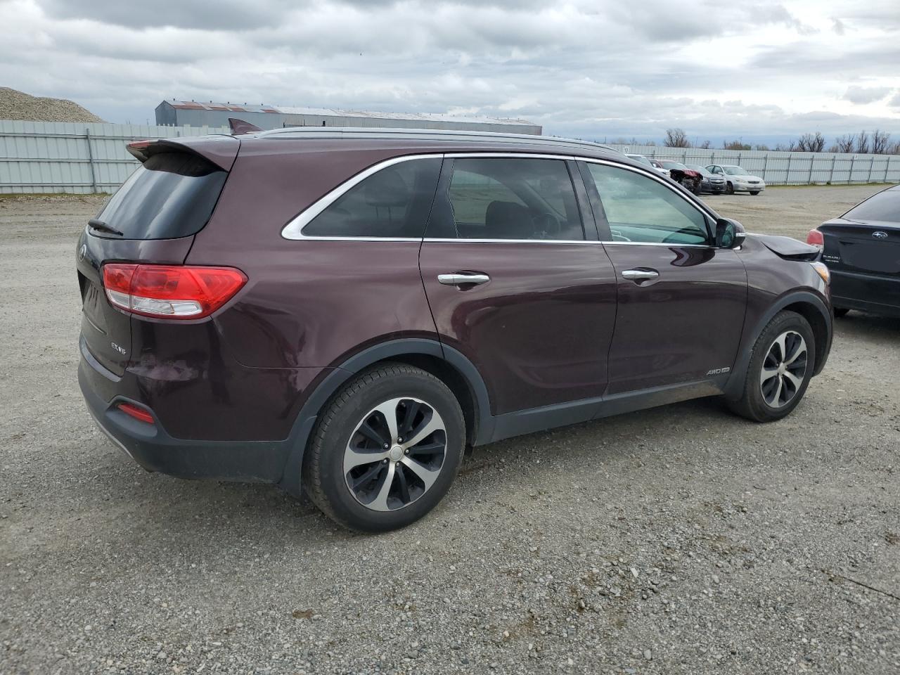 2016 Kia Sorento - Image 3