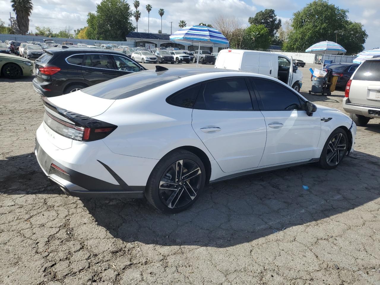 2024 Hyundai Sonata - Image 3