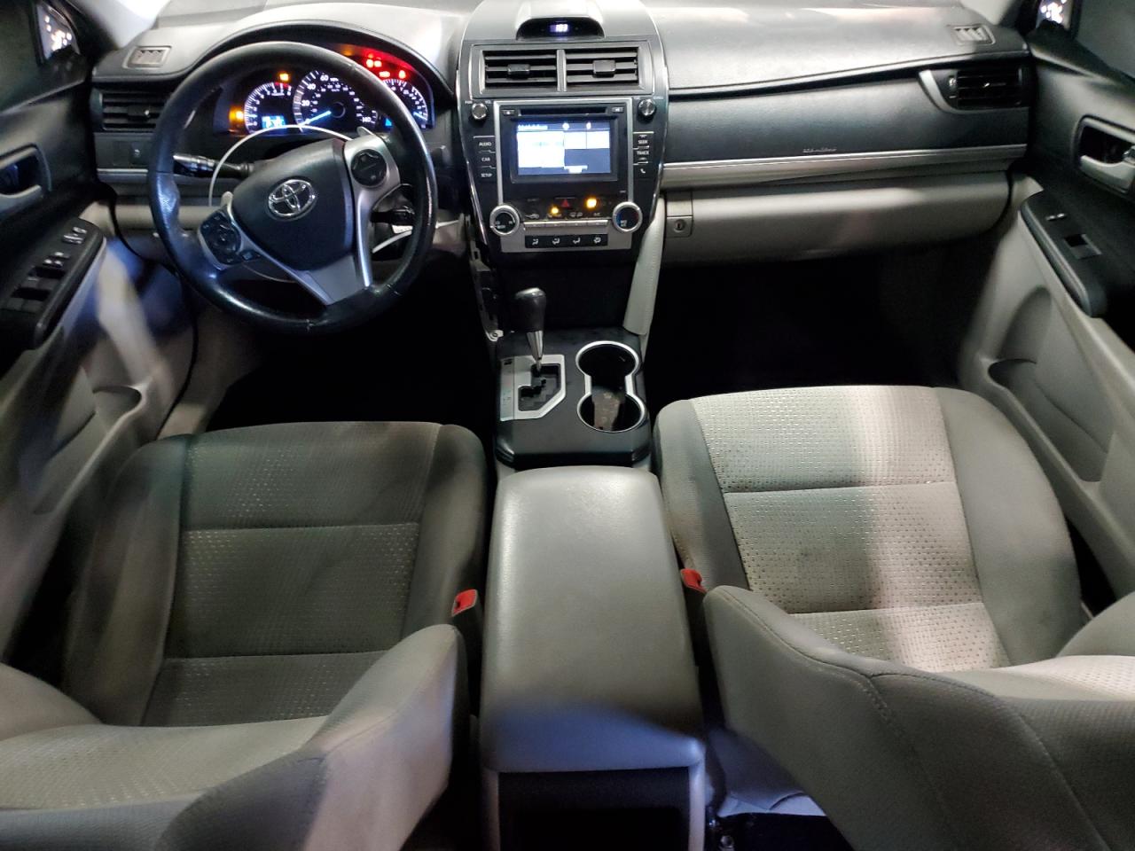2014 Toyota Camry - Image 8
