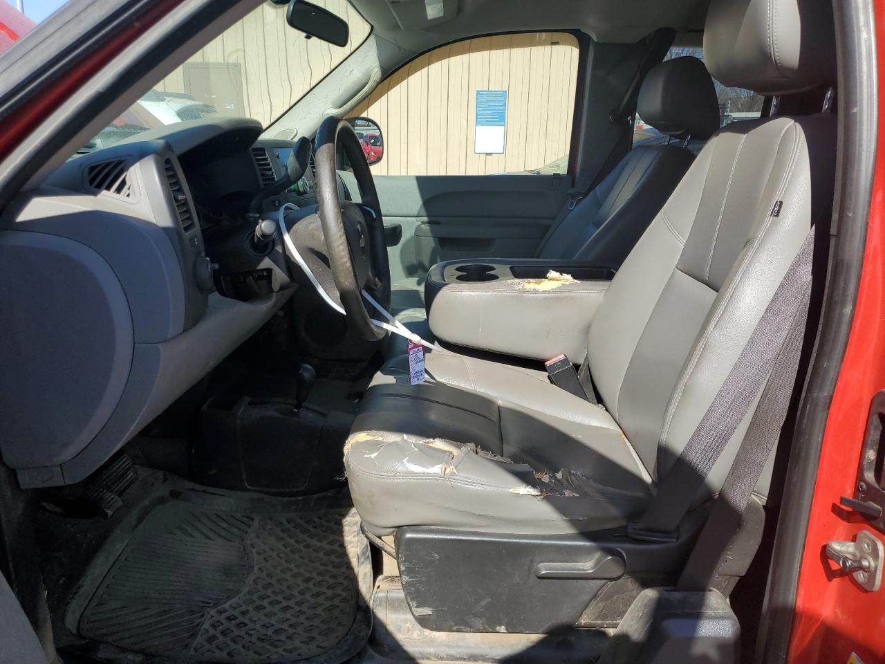 2010 Chevrolet Silverado - Image 7