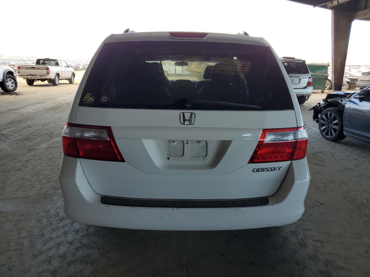 2005 Honda Odyssey - Image 6