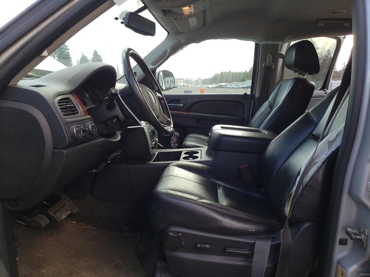 2014 GMC Yukon - Image 7