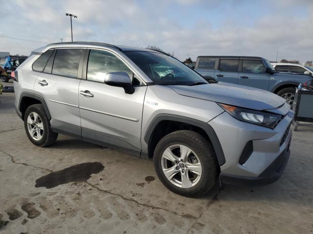  TOYOTA RAV4 2020 Srebrny