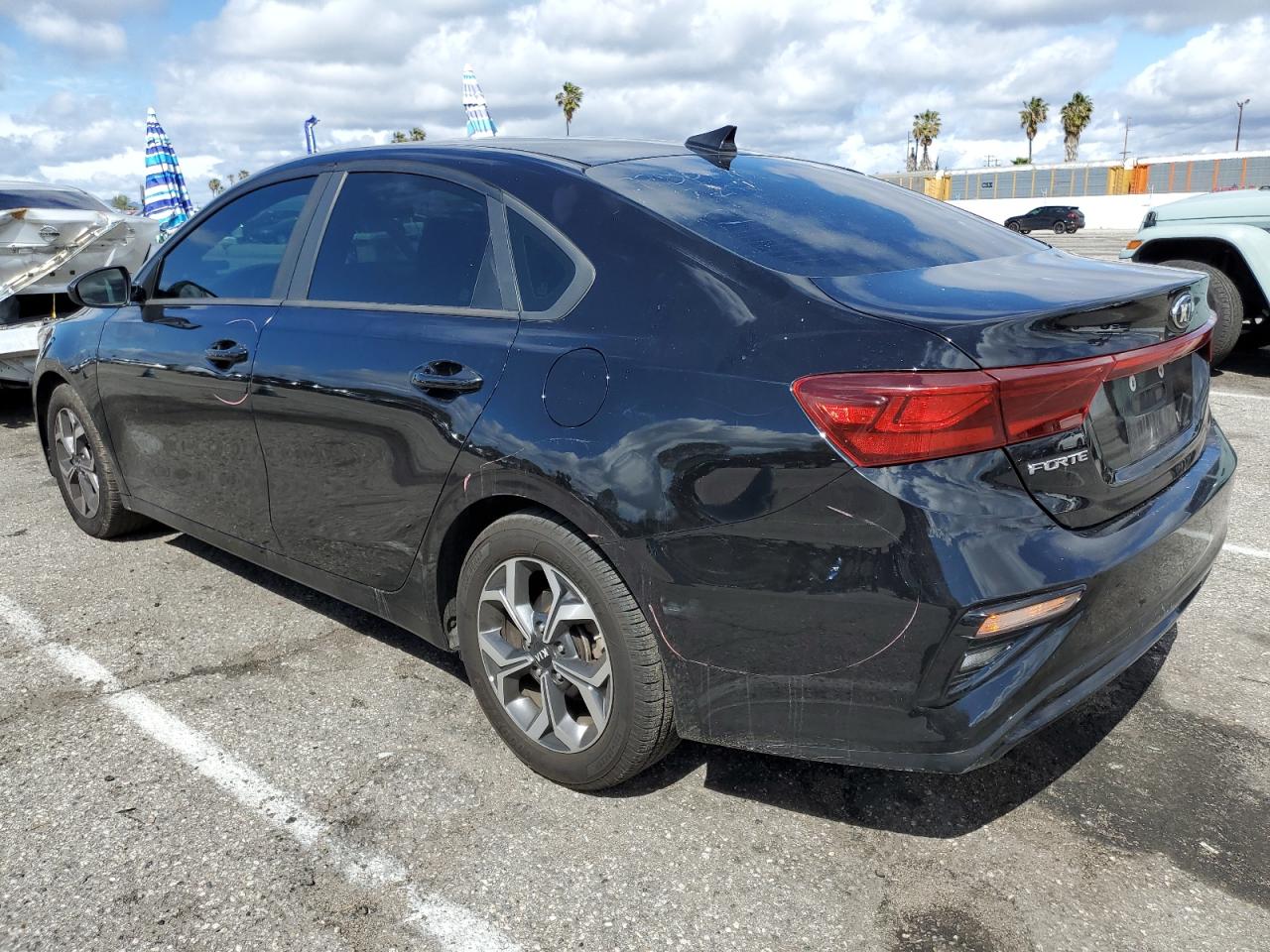 2019 Kia Forte - Image 2