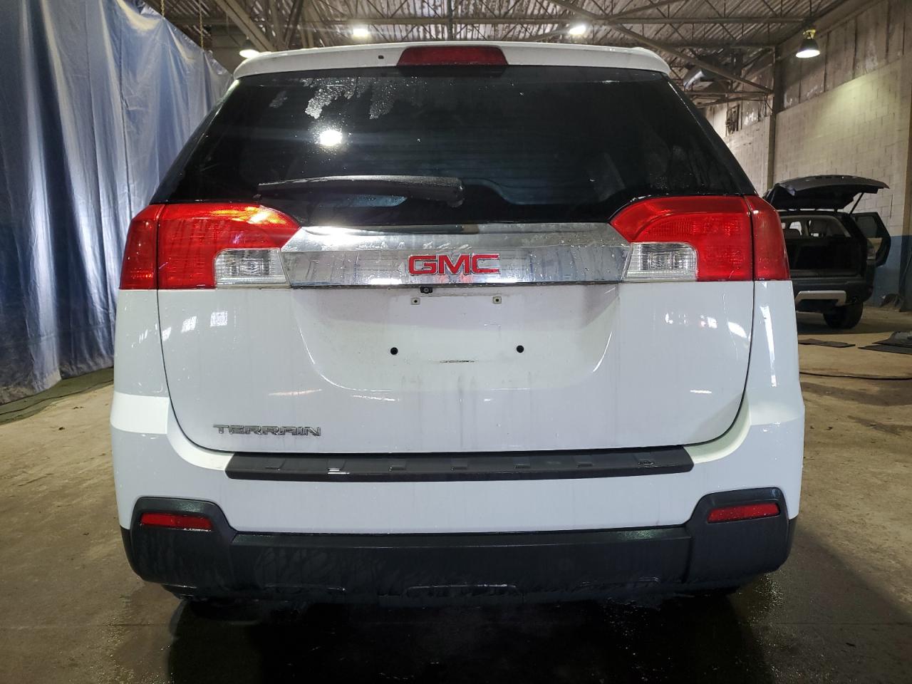 2015 GMC Terrain - Image 6