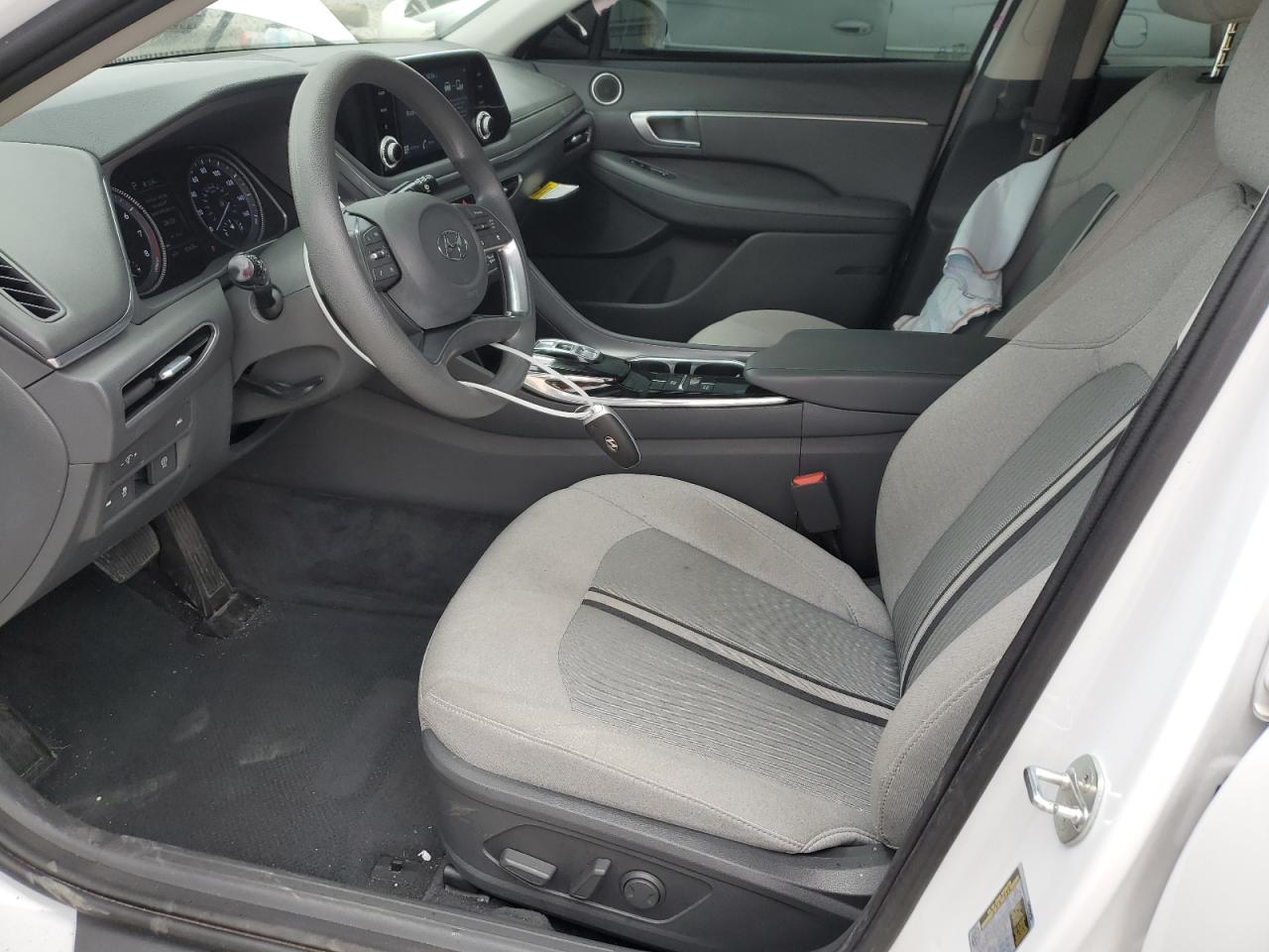 2020 Hyundai Sonata - Image 7