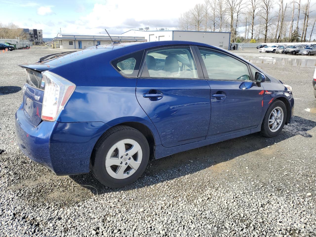 2011 Toyota Prius - Image 3