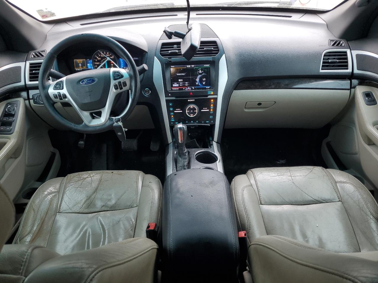 2013 Ford Explorer - Image 8