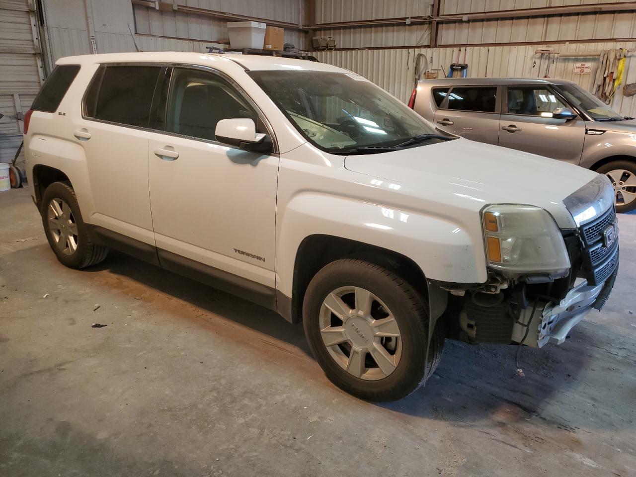 2011 GMC Terrain - Image 4