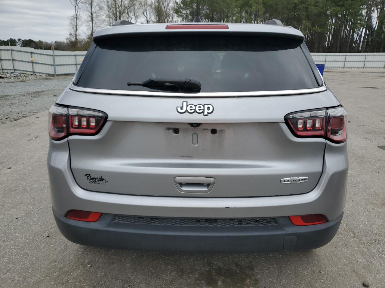 2018 Jeep Compass - Image 6