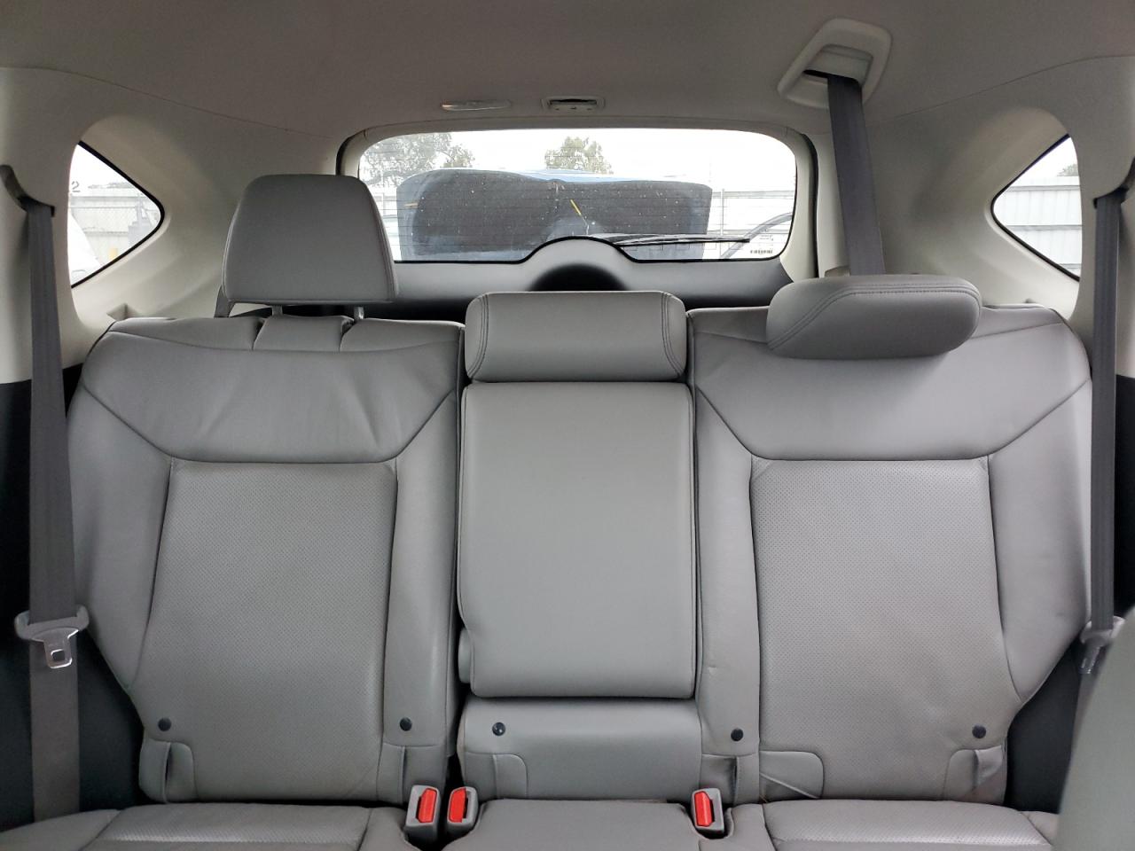 2015 Honda CR-V - Image 10