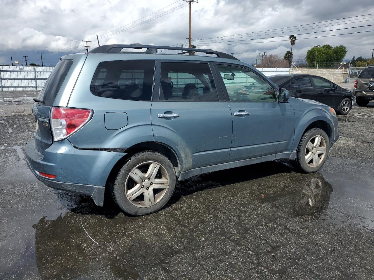 2010 Subaru Forester - Image 3