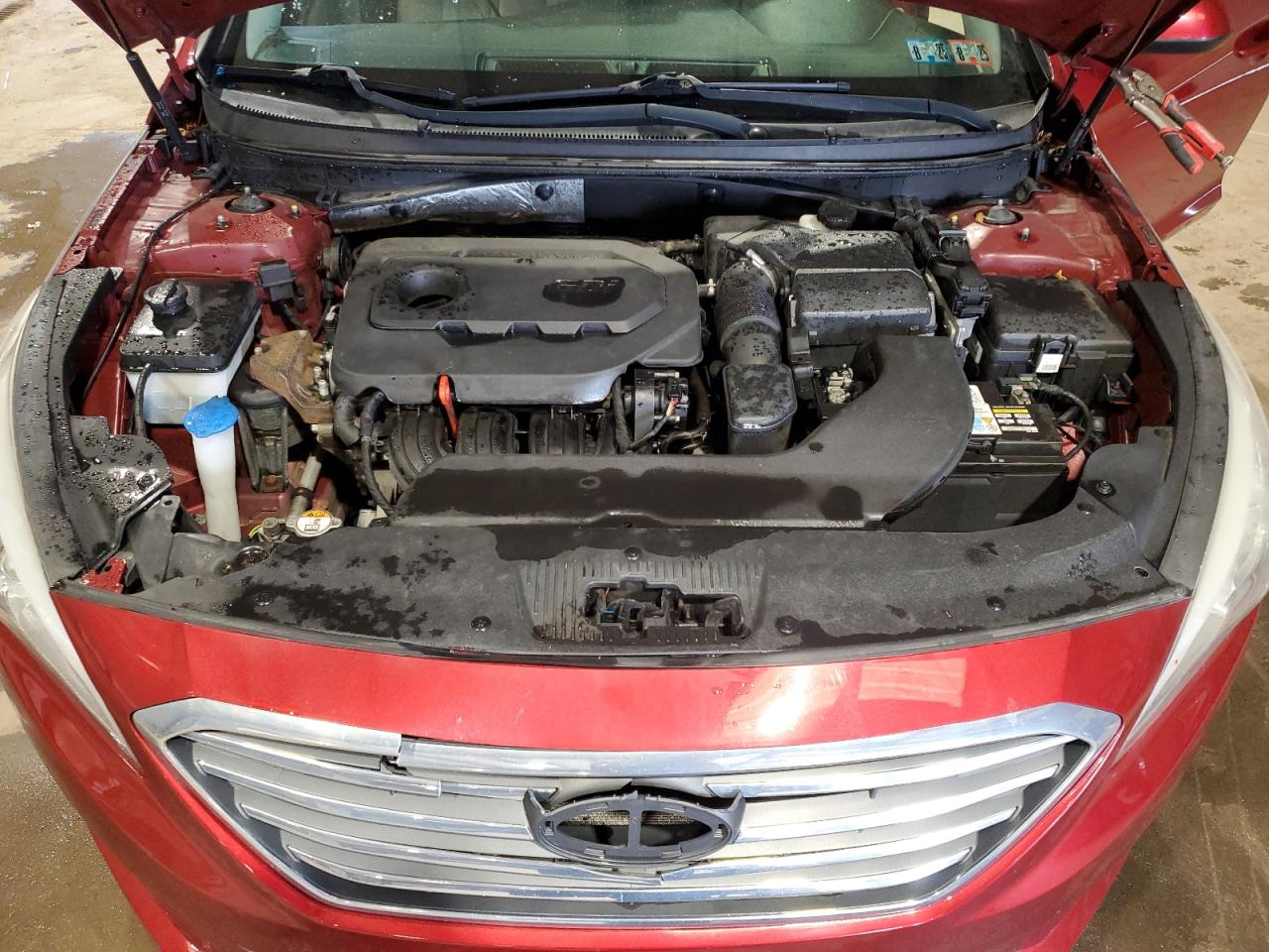 2015 Hyundai Sonata - Image 11