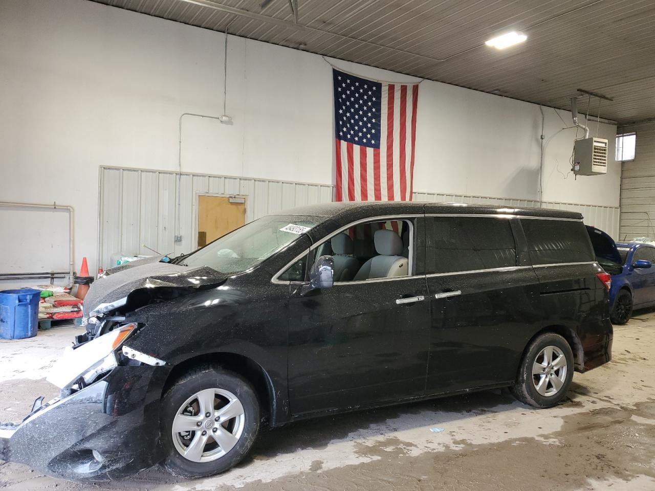 2013 Nissan Quest S for Sale in Des Moines, IA - Front End