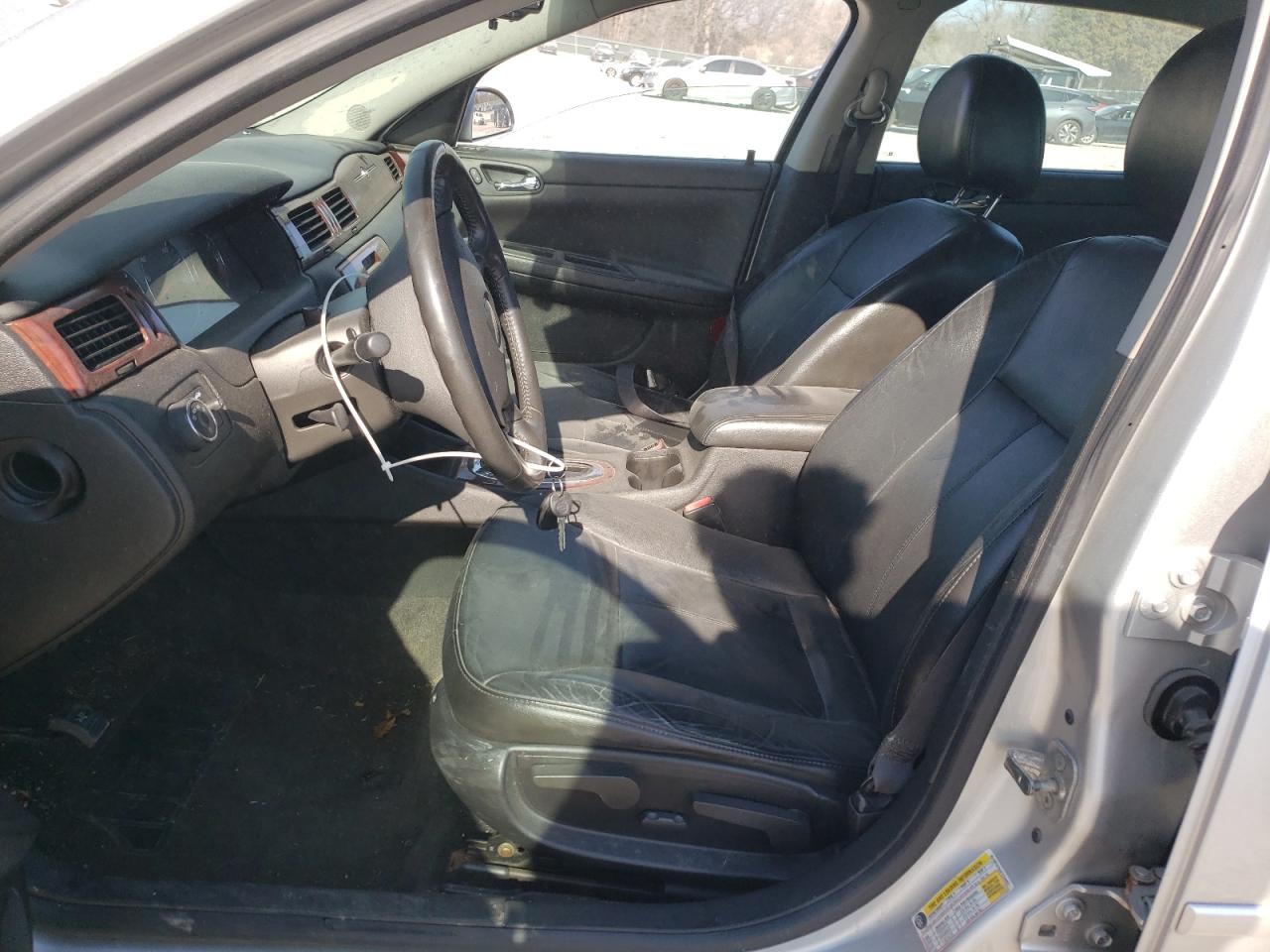 2009 Chevrolet Impala - Image 7