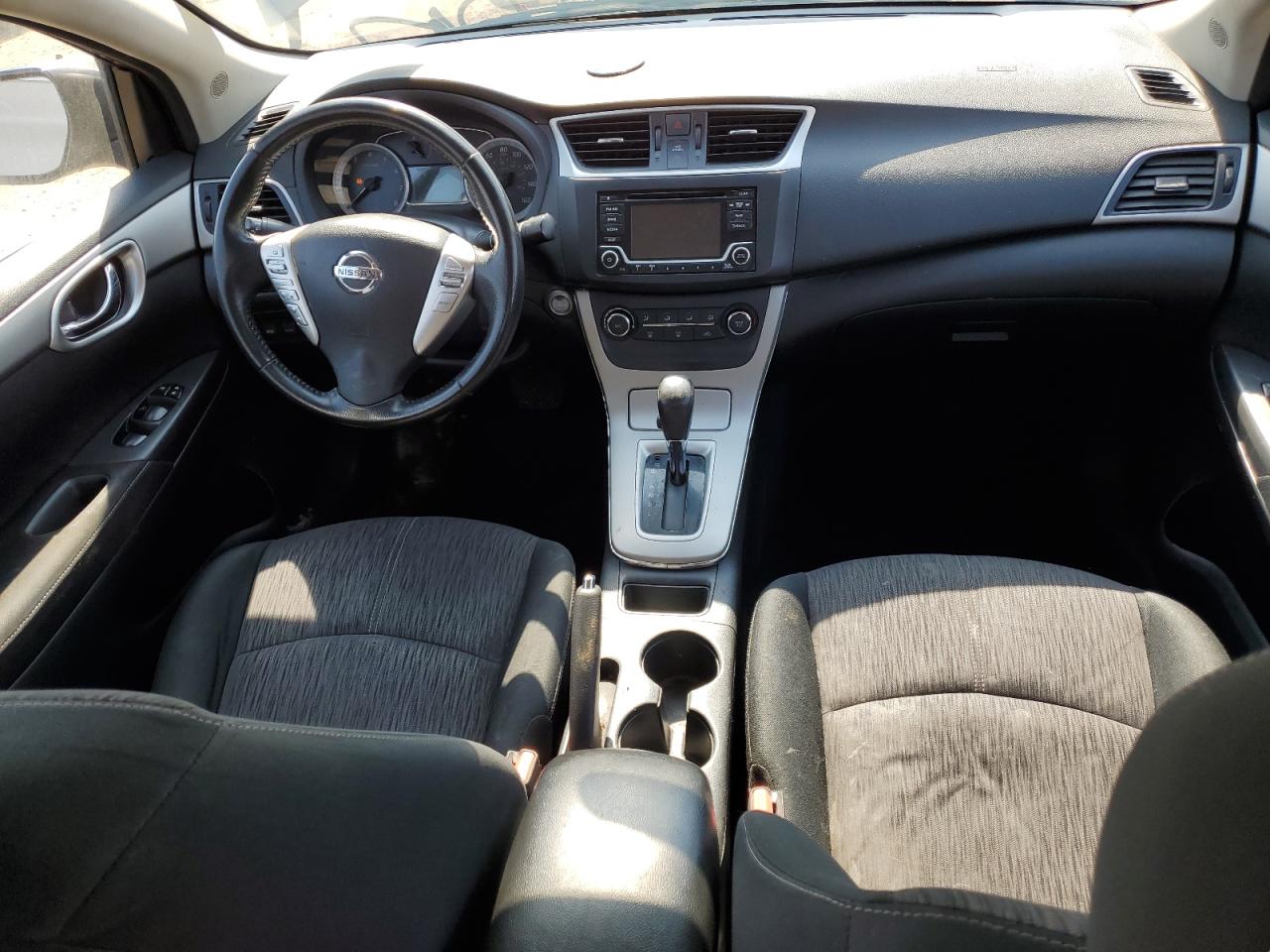 2015 Nissan Sentra - Image 8