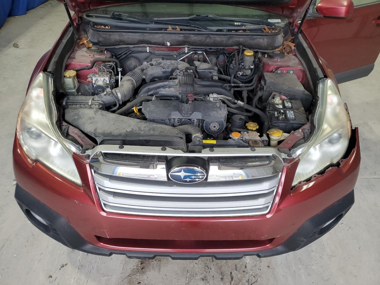 2014 Subaru Outback - Image 11