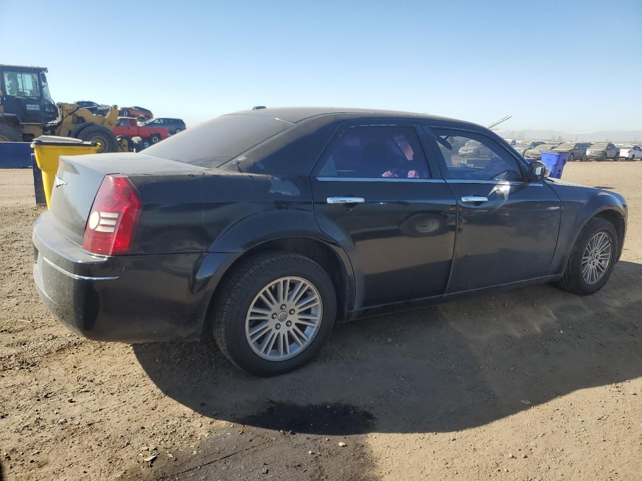 2010 Chrysler 300 - Image 3