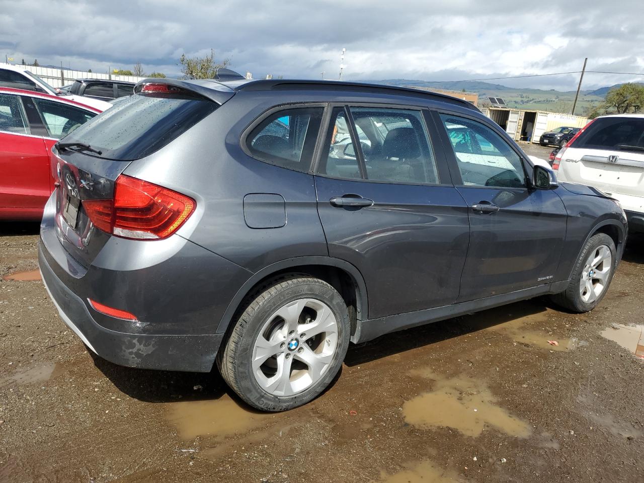 2015 BMW X1 - Image 3