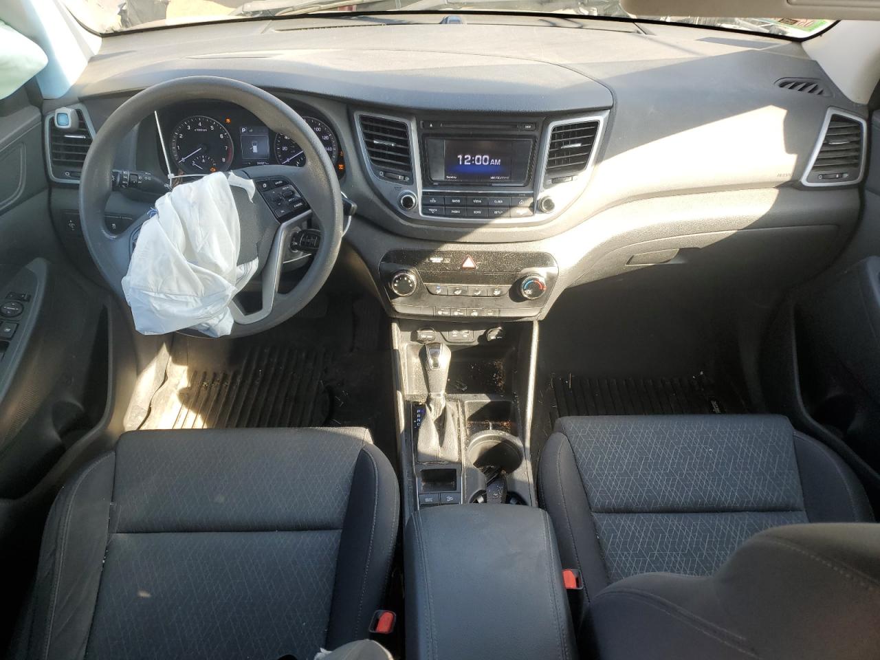 2017 Hyundai Tucson - Image 8