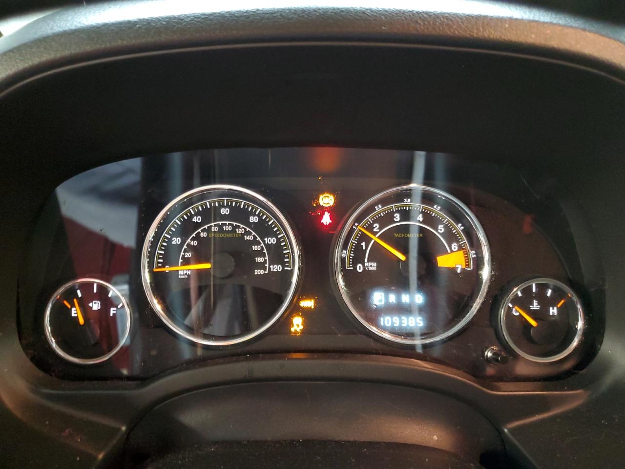 2016 Jeep Compass - Image 9