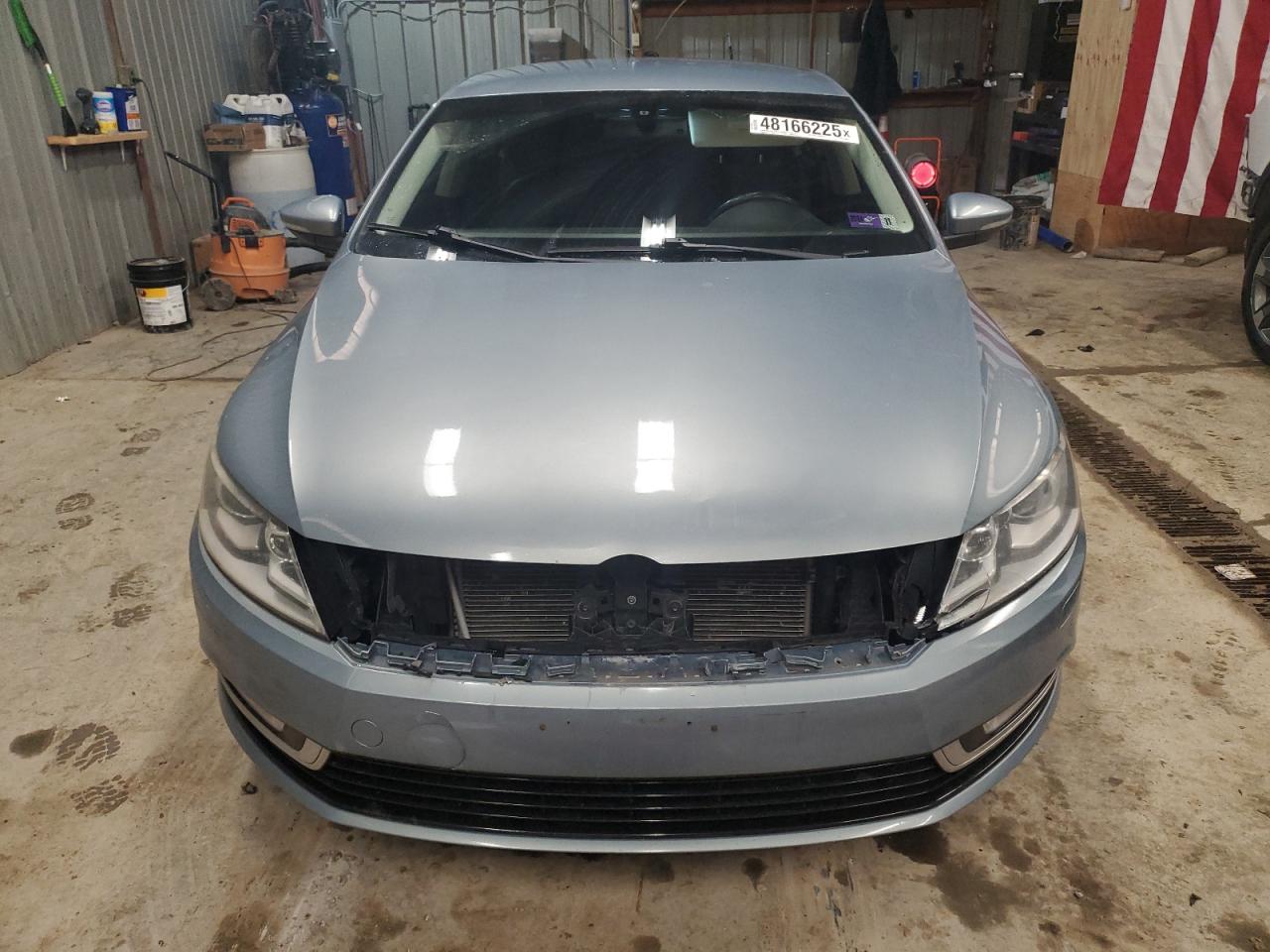 2013 Volkswagen Passat CC - Image 5