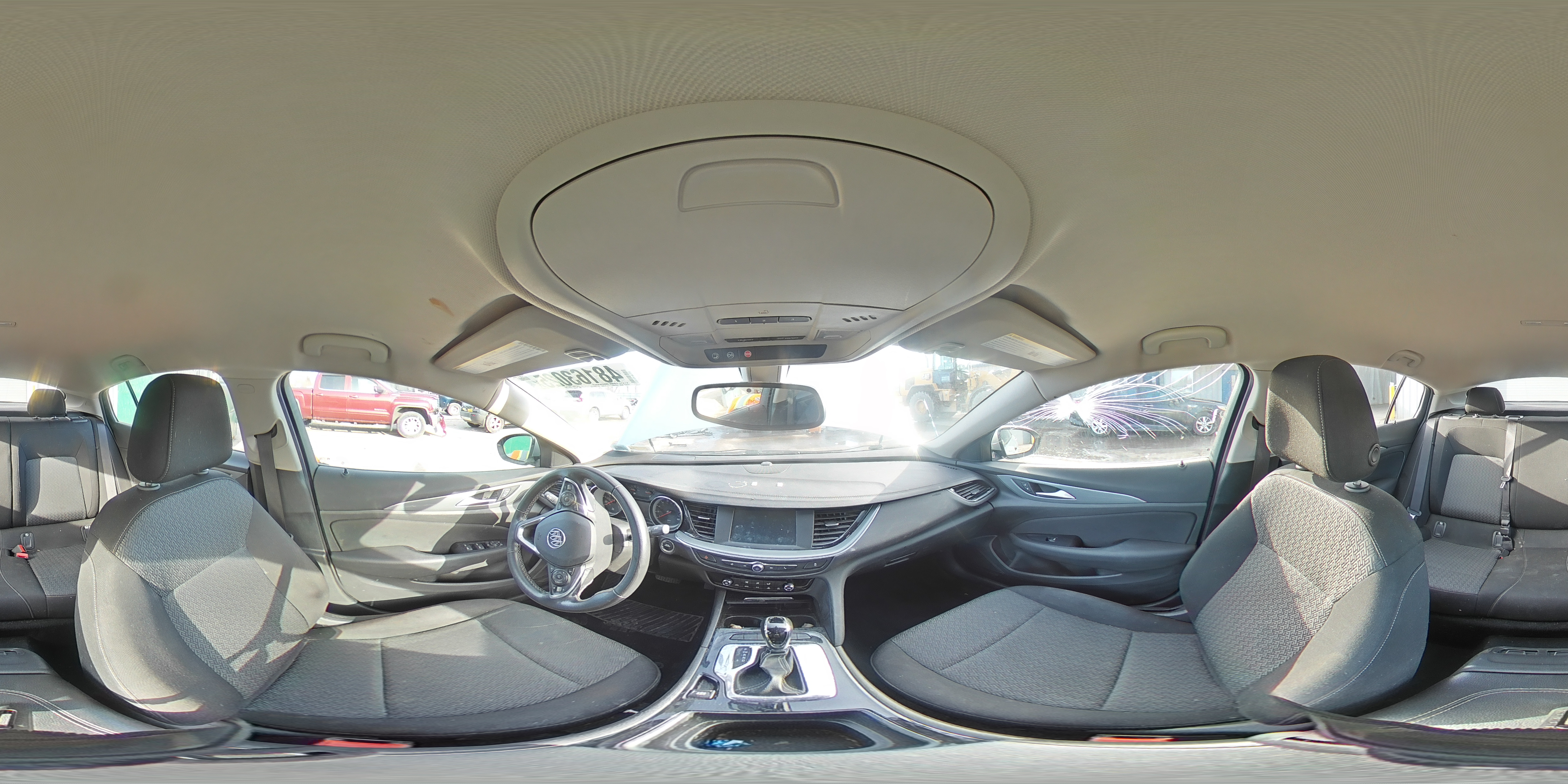 2018 Buick Regal - Image 16