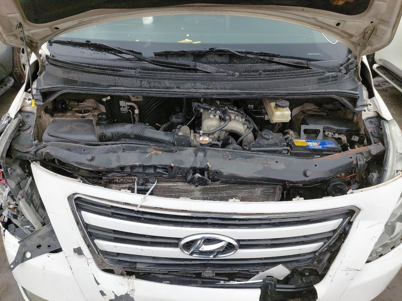 KMJWA37R4HU891017 - 2006 Hyundai H1 - #48642035