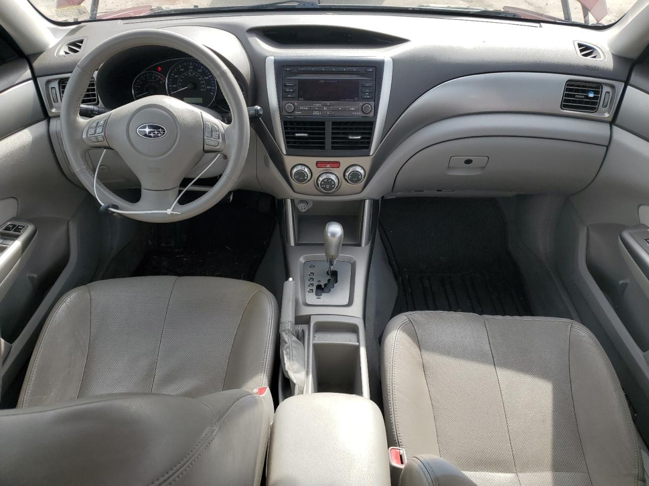 2010 Subaru Forester - Image 8