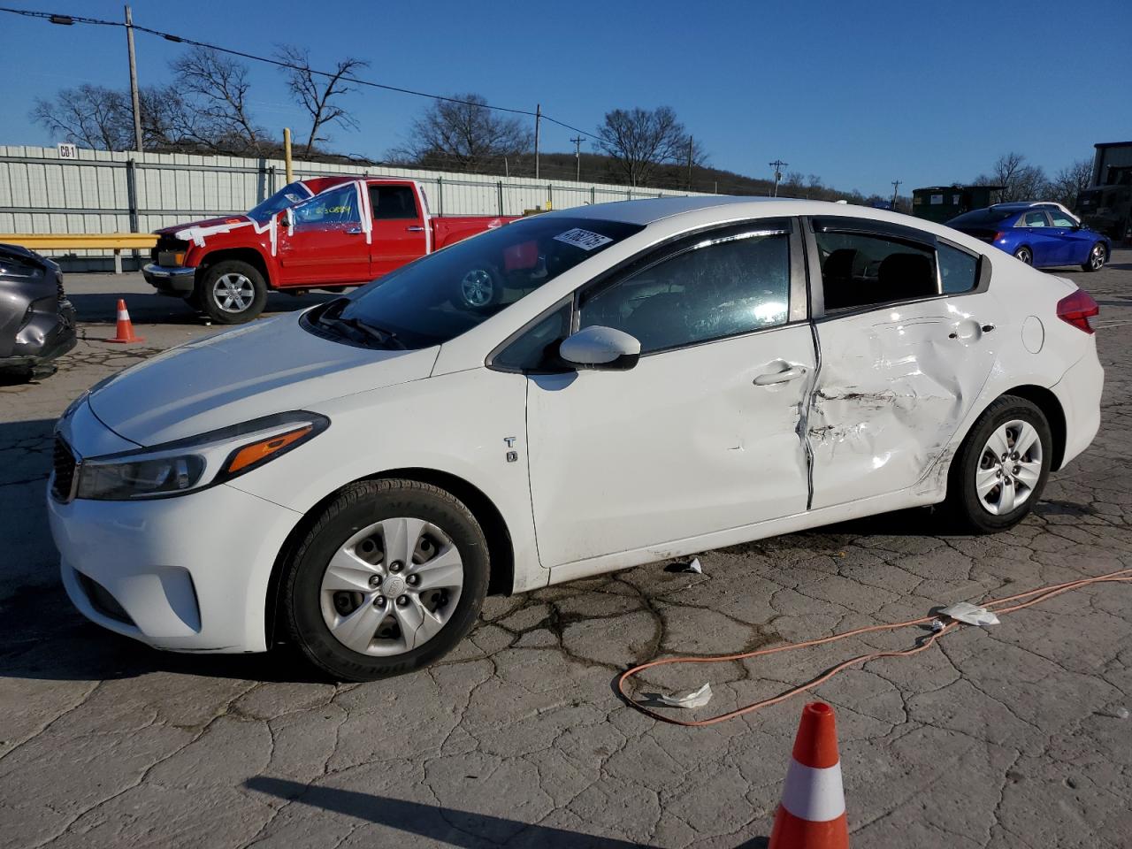 2017 Kia Forte - Image 1