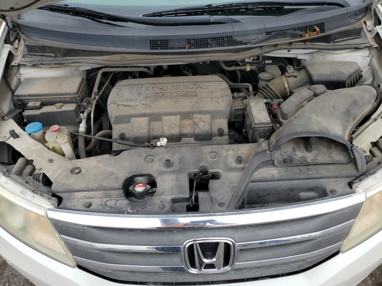 2012 Honda Odyssey - Image 13