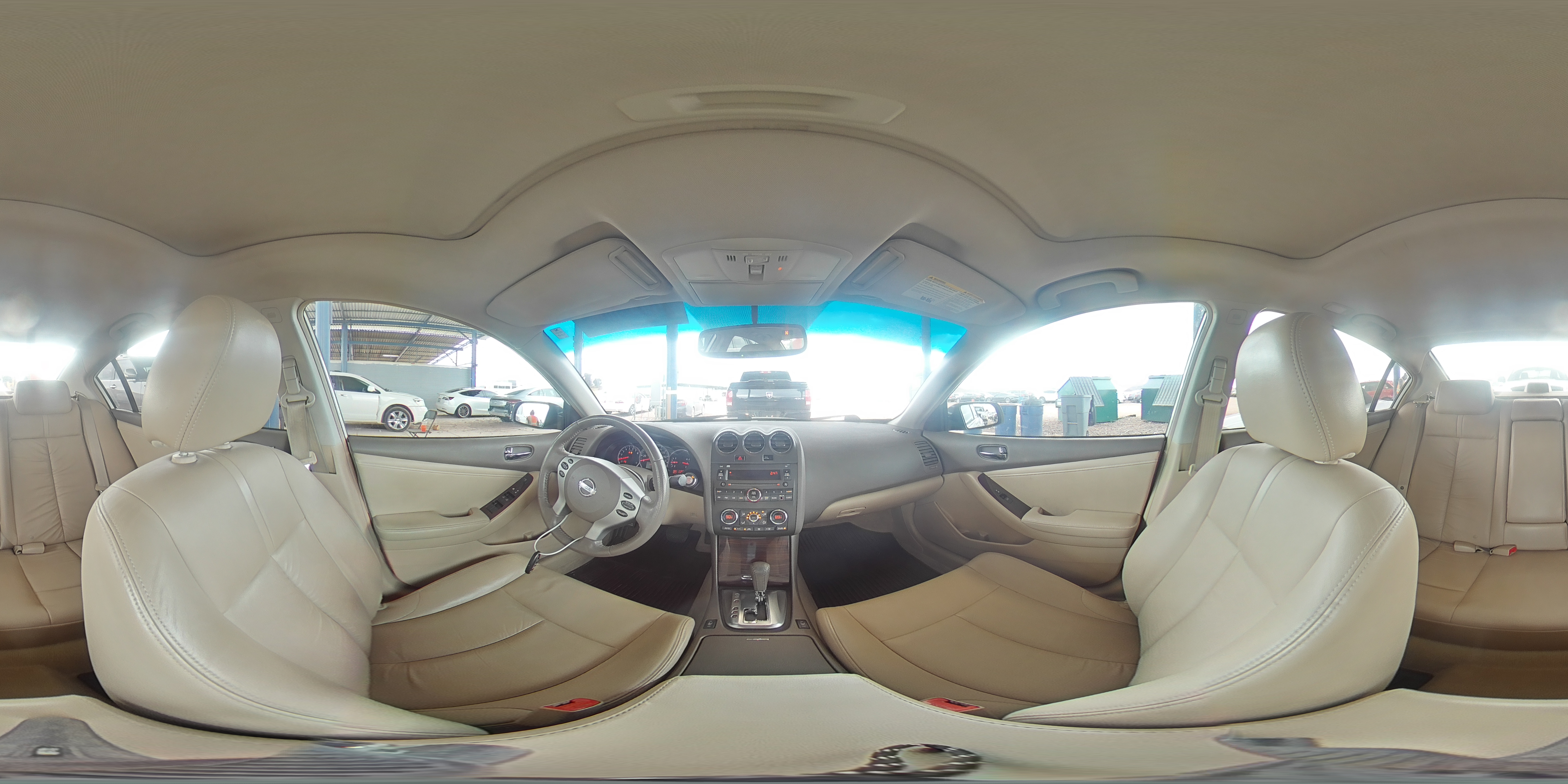 2010 Nissan Altima - Image 13