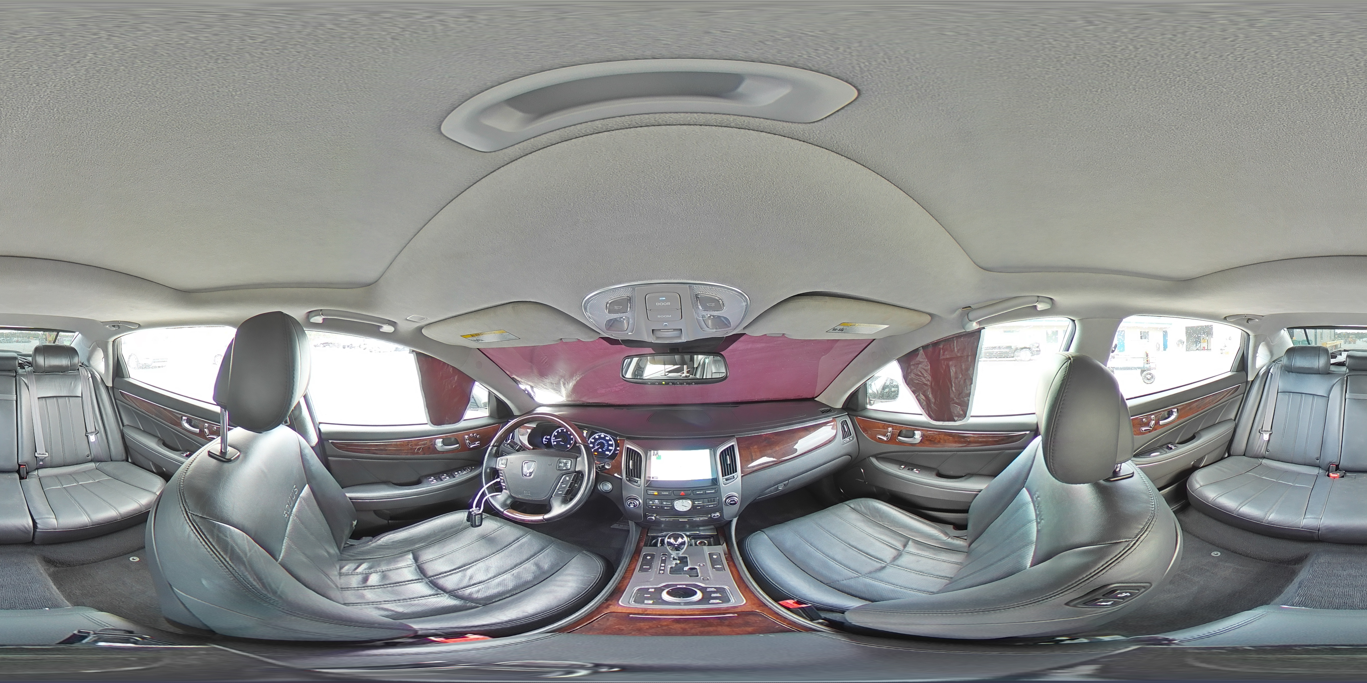 2013 Hyundai Equus - Image 14