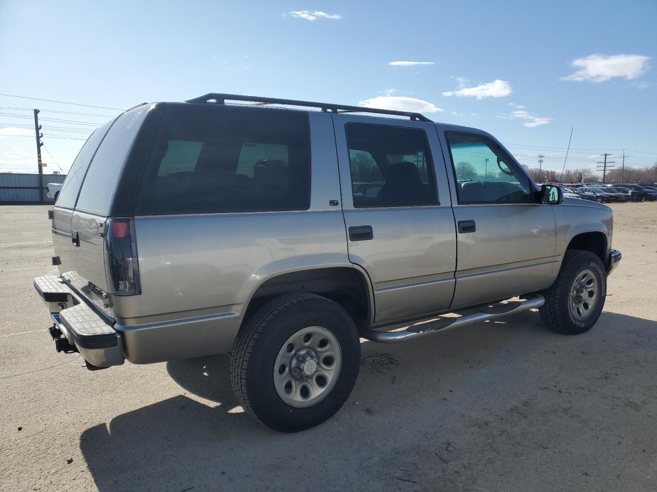 1999 Chevrolet Tahoe - Image 3